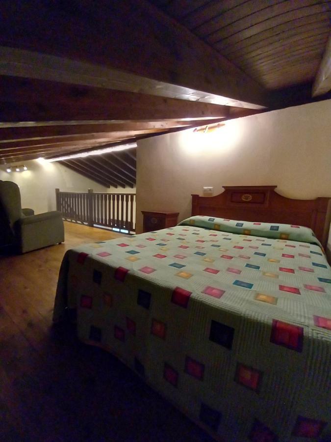Coviellador Cangas De Onis Guest House ภายนอก รูปภาพ