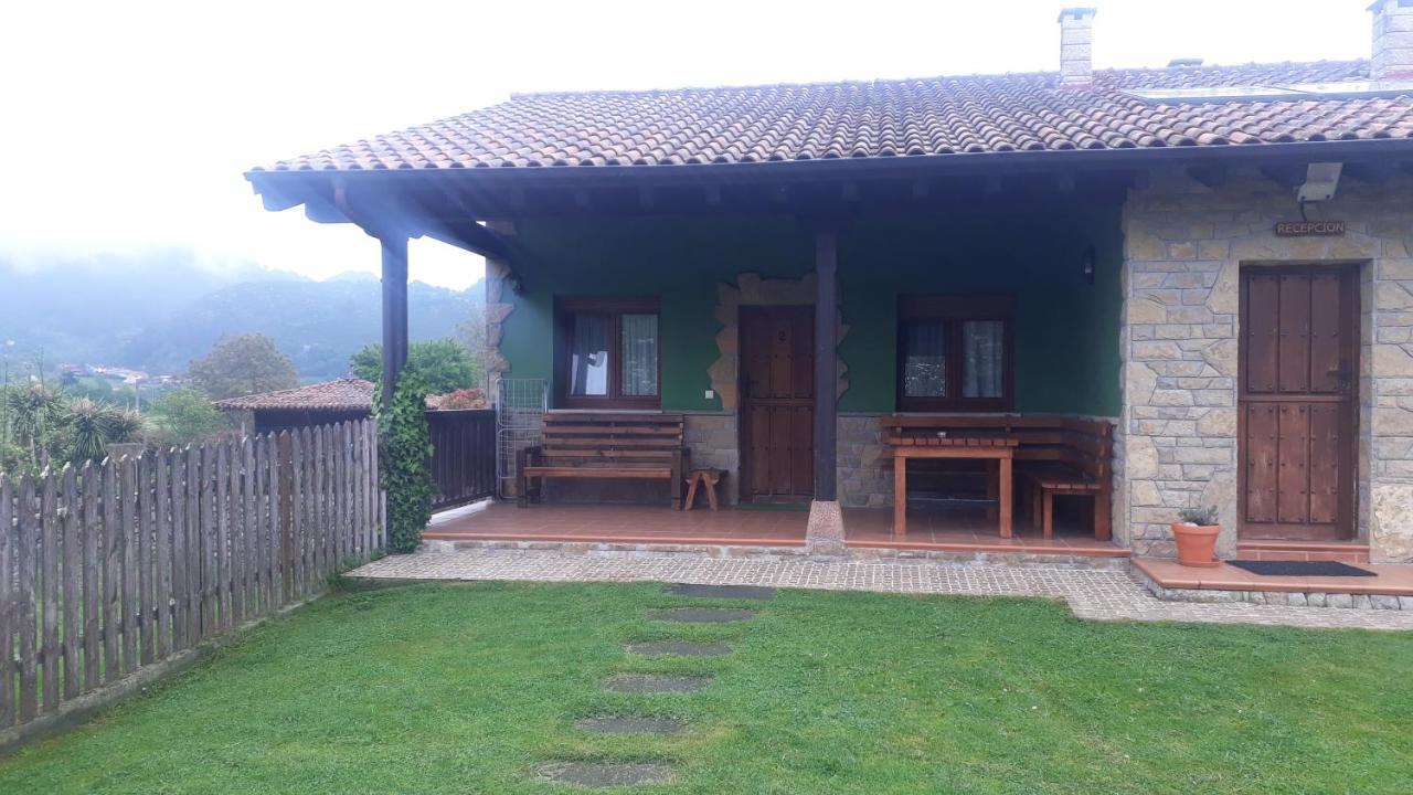 Coviellador Cangas De Onis Guest House ภายนอก รูปภาพ