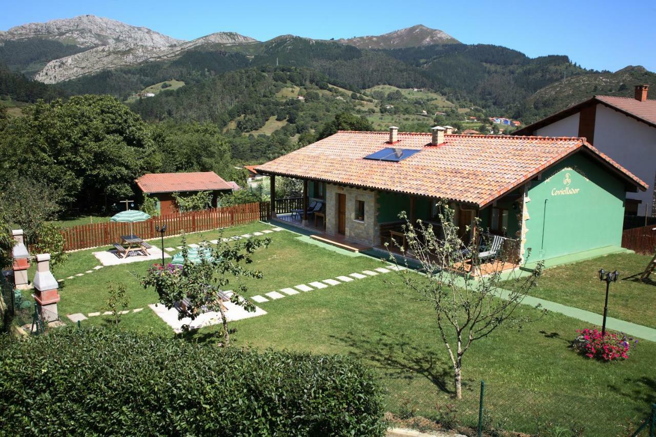 Coviellador Cangas De Onis Guest House ภายนอก รูปภาพ