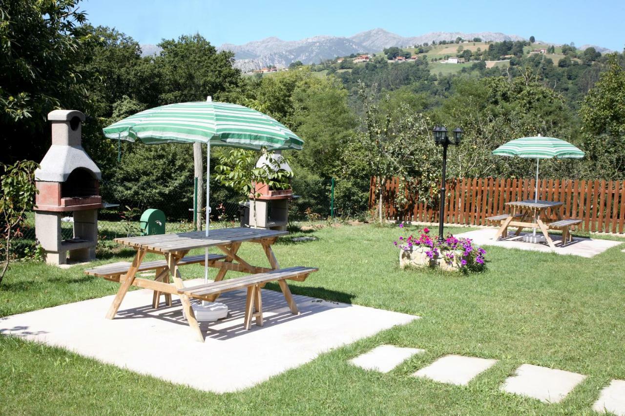 Coviellador Cangas De Onis Guest House ภายนอก รูปภาพ